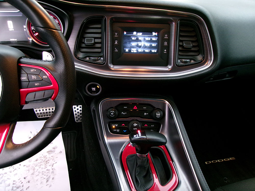 
								DODGE CHALLENGER R/T full									