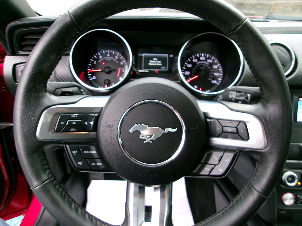 
								FORD MUSTANG ECOBOOST full									