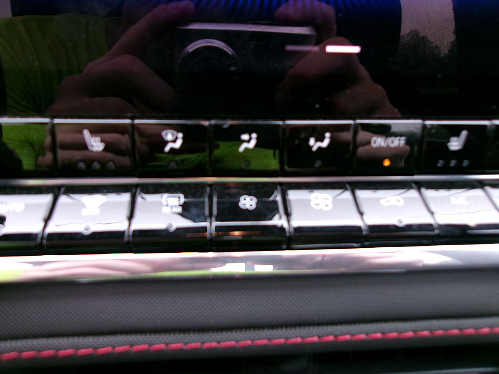 
								CHEVROLET COLORADO Z71 CREW CAB full									