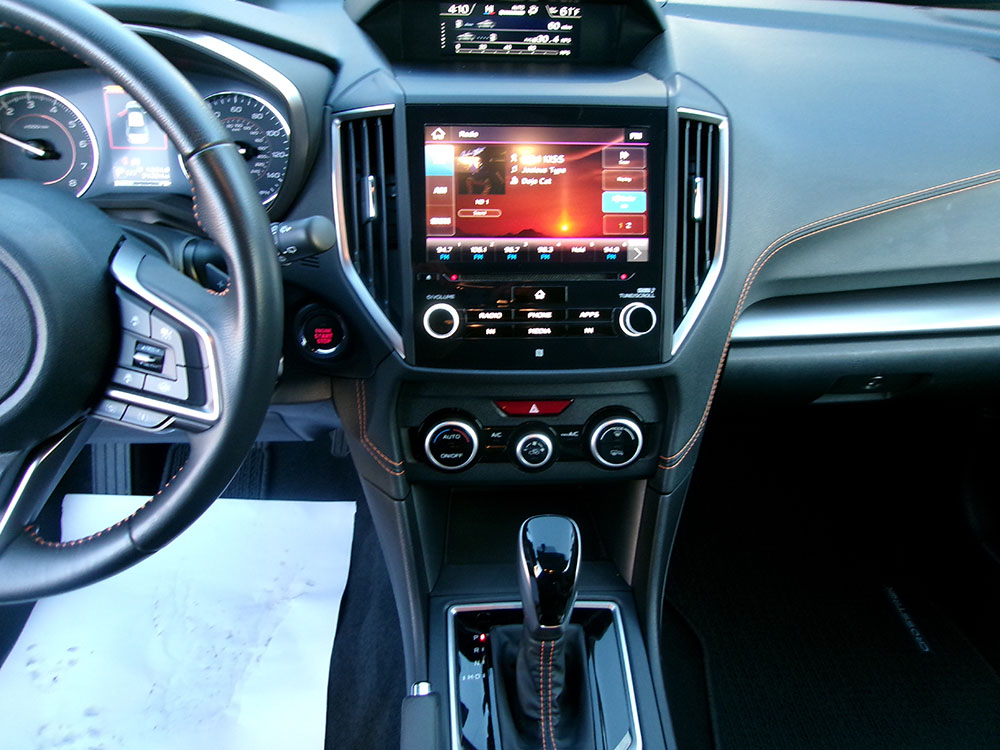 
								SUBARU CROSSTREK LIMITED full									