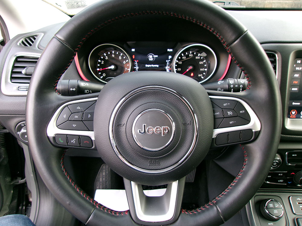 
								JEEP COMPASS TRAILHAWK full									