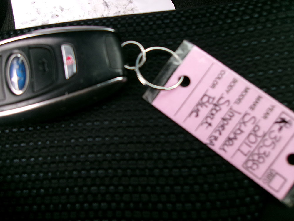 
								SUBARU IMPREZA SPORT full									