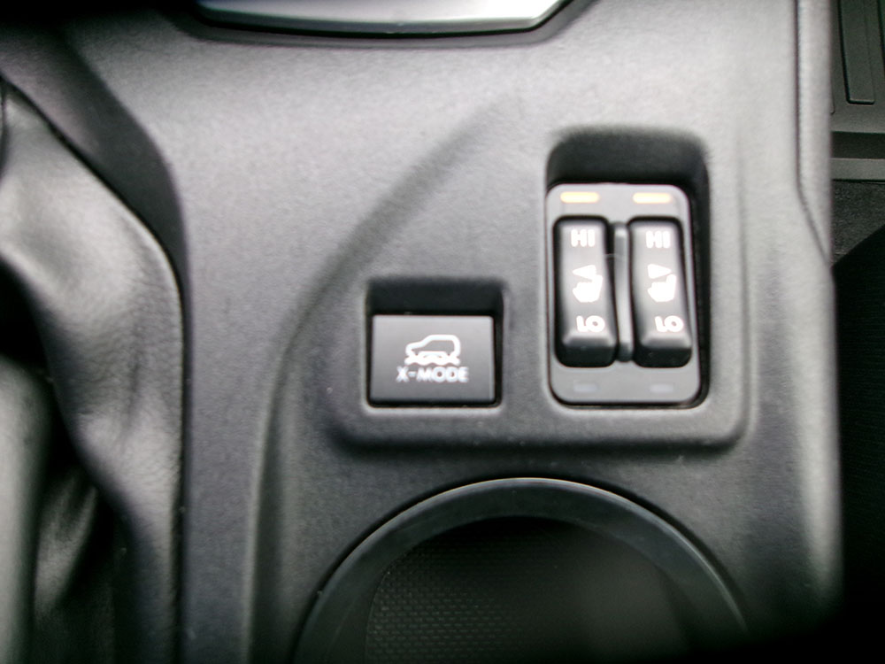 
								SUBARU CROSSTREK PREMIUM full									