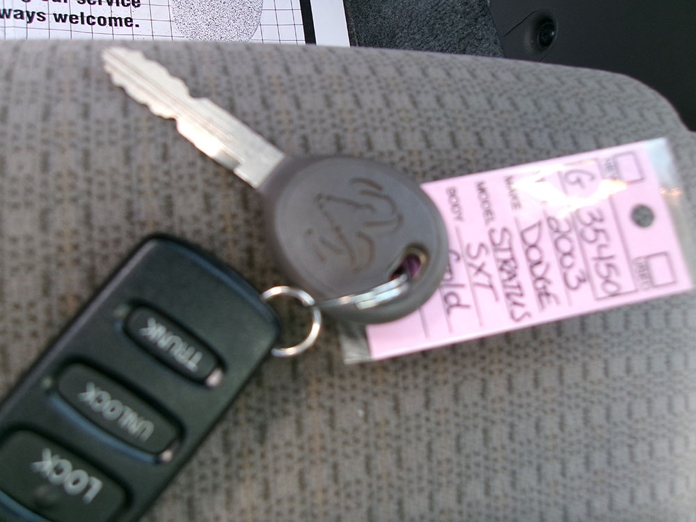 
								DODGE STRATUS SXT full									