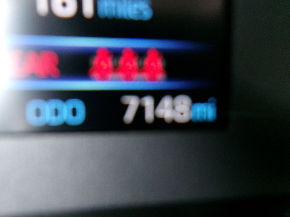 
								TOYOTA COROLLA LE full									