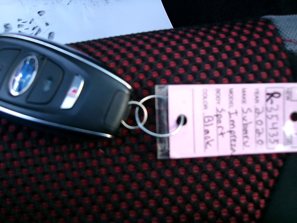 
								SUBARU IMPREZA SPORT full									