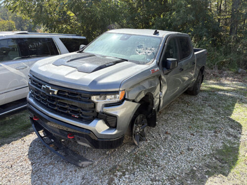 CHEVROLET SILVERADO 1500 LT TRAIL BOSS CREW CAB
