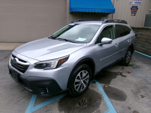 2022 Subaru Outback Premium's photo
