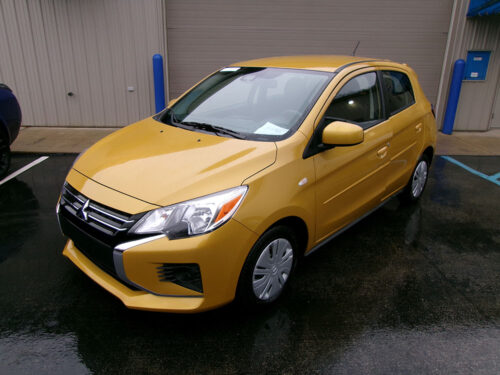 2024 Mitsubishi Mirage ES's photo