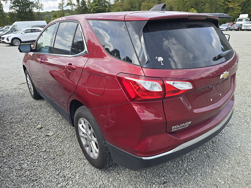 
								CHEVROLET EQUINOX LT full									