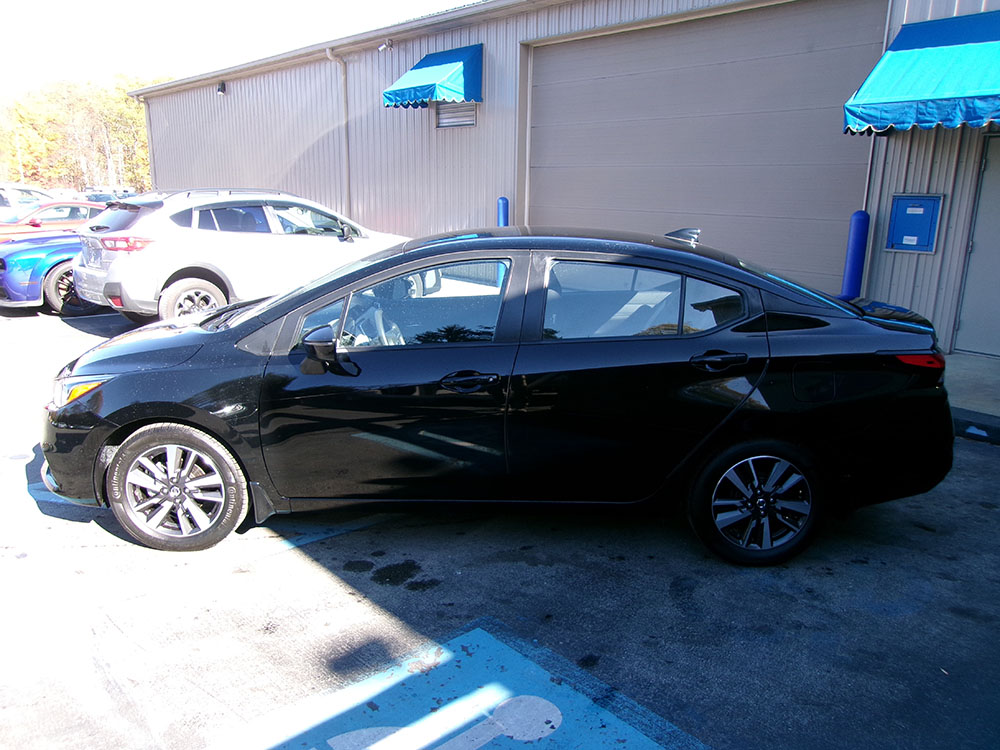 
								NISSAN VERSA SV full									