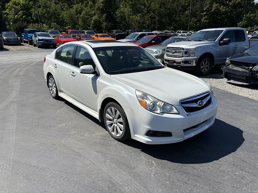 
								SUBARU LEGACY LIMITED full									