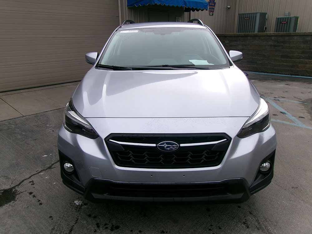 
								SUBARU CROSSTREK LIMITED full									