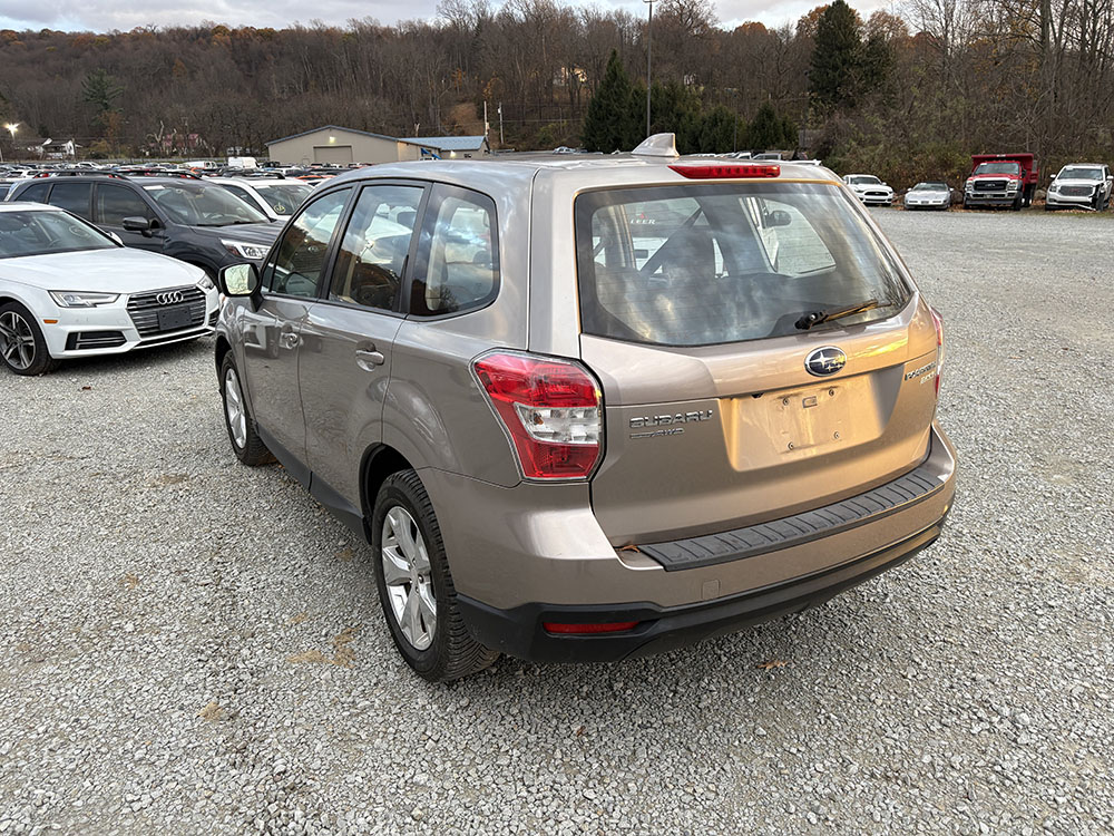 
								SUBARU FORESTER full									