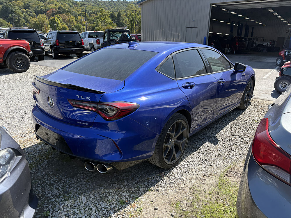 
								ACURA TLX TYPE S full									