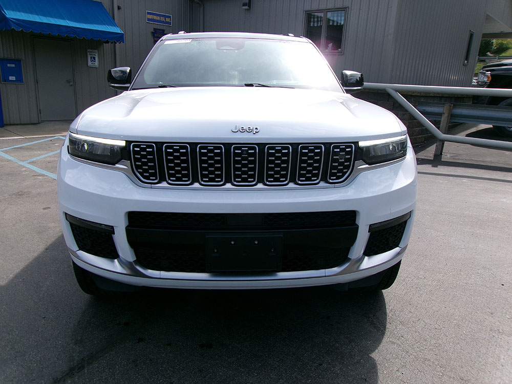 
								JEEP GRAND CHEROKEE SUMMIT RESERVE full									
