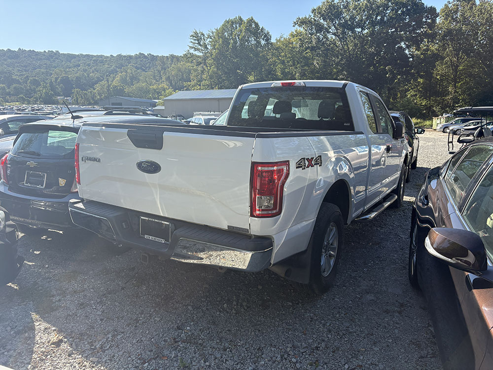 
								FORD F-150 XL SUPER CAB full									