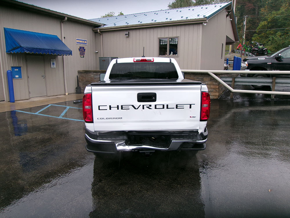 
								CHEVROLET COLORADO W/T CREW CAB full									