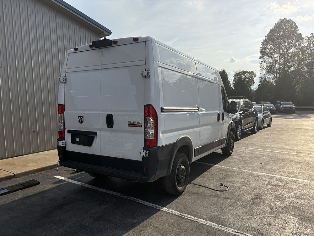 
								RAM PROMASTER 1500 full									