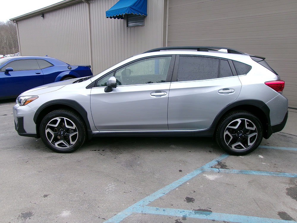 
								SUBARU CROSSTREK LIMITED full									