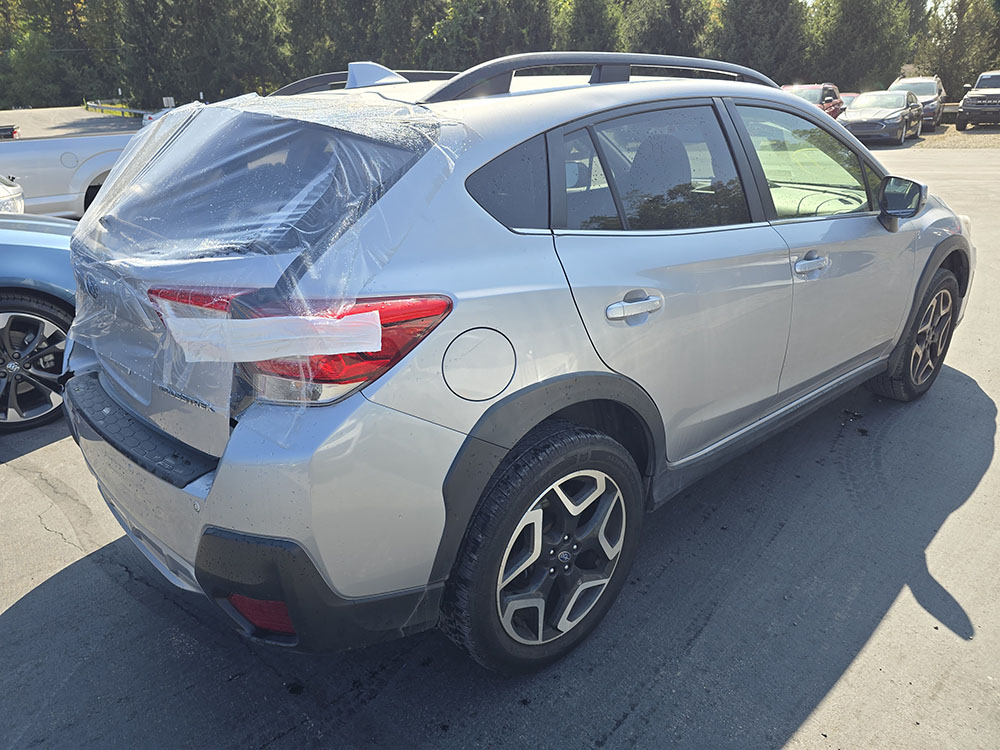 
								SUBARU CROSSTREK LIMITED full									