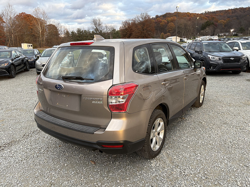 
								SUBARU FORESTER full									