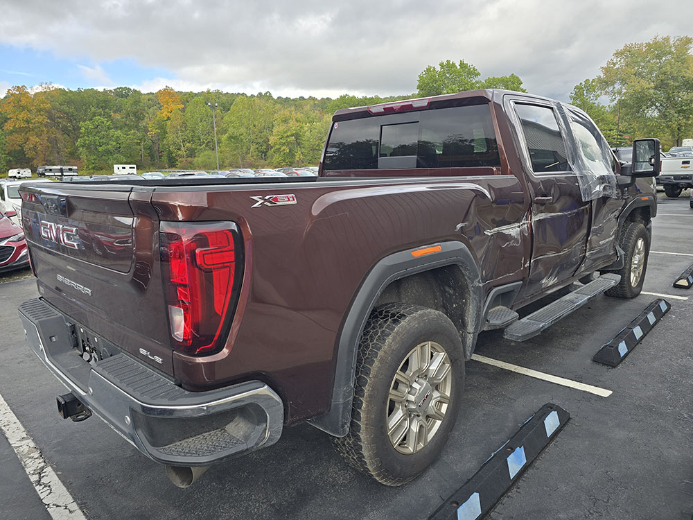 
								GMC SIERRA 2500 SLE CREW CAB full									