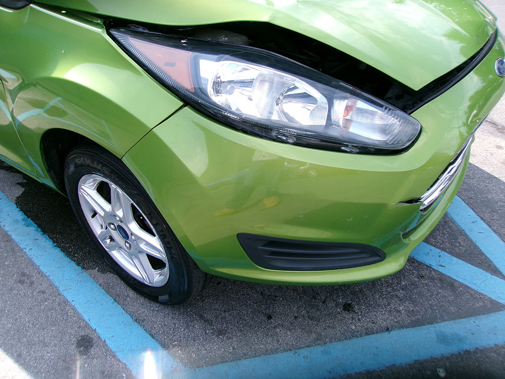 
								FORD FIESTA SE full									