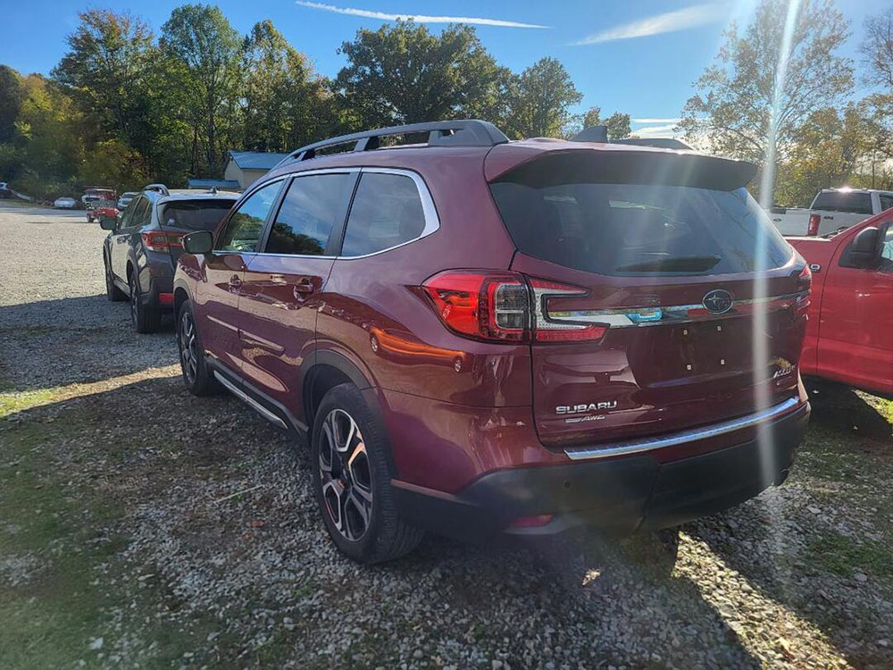 
								SUBARU ASCENT LIMITED full									