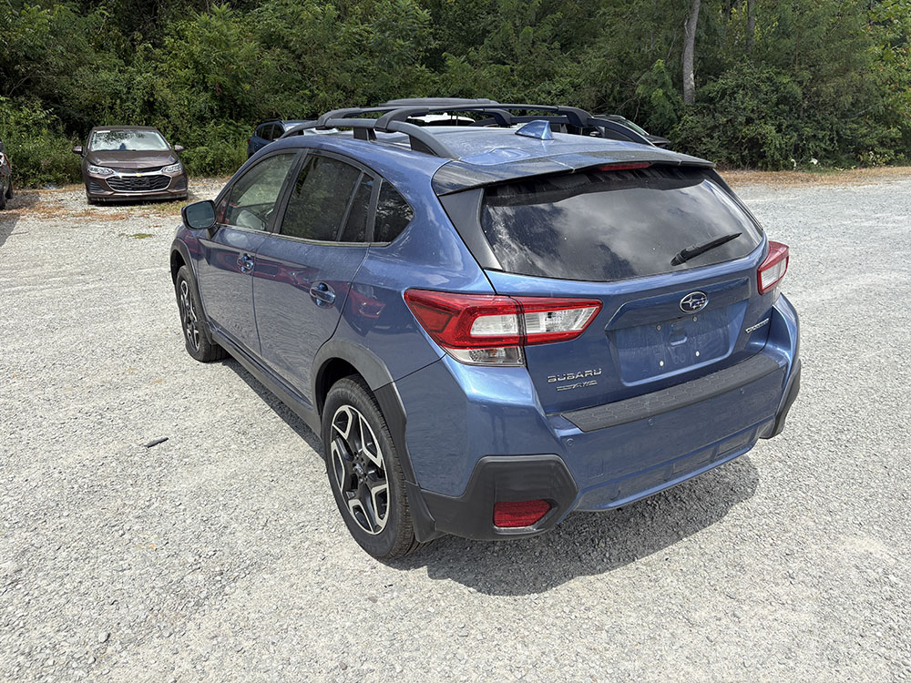 
								SUBARU CROSSTREK LIMITED full									