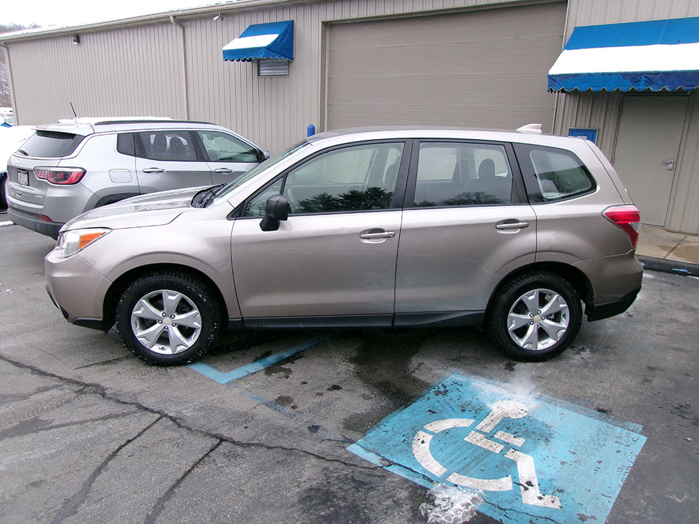 
								SUBARU FORESTER full									