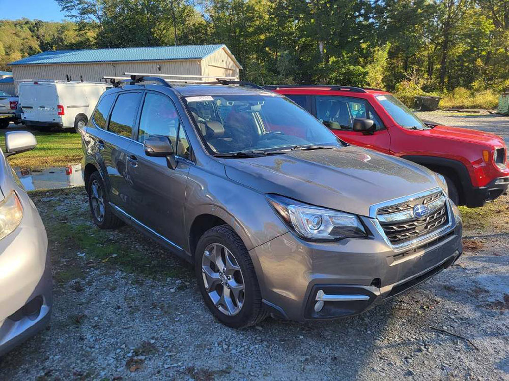 
								SUBARU FORESTER TOURING full									