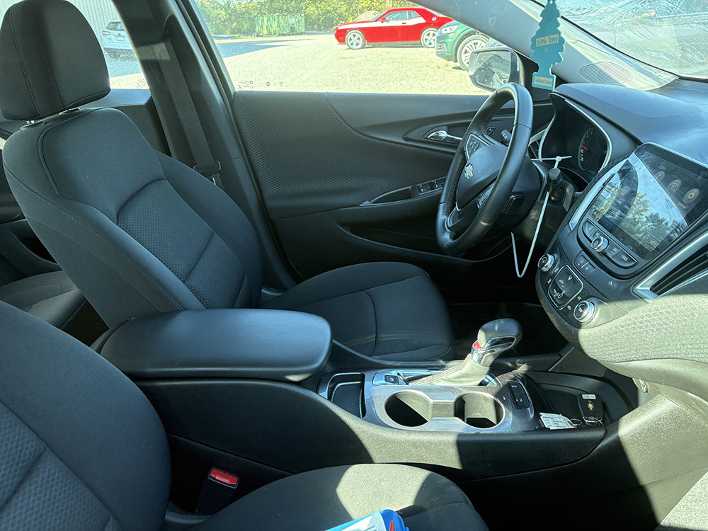 
								CHEVROLET MALIBU RS full									