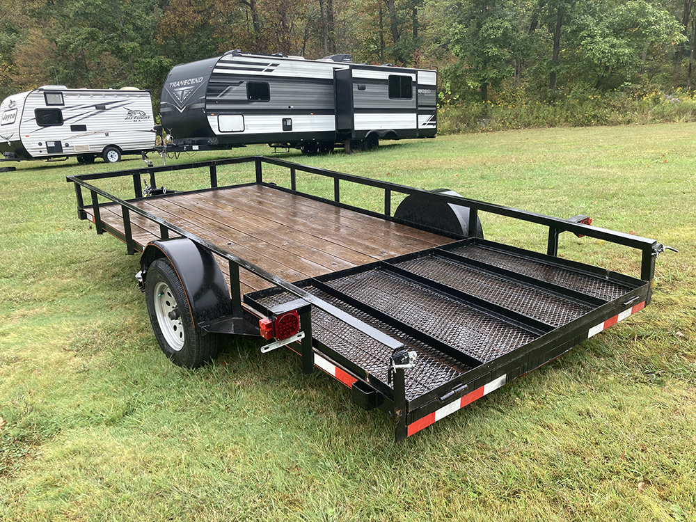
								QUALITY TRAILERS full									