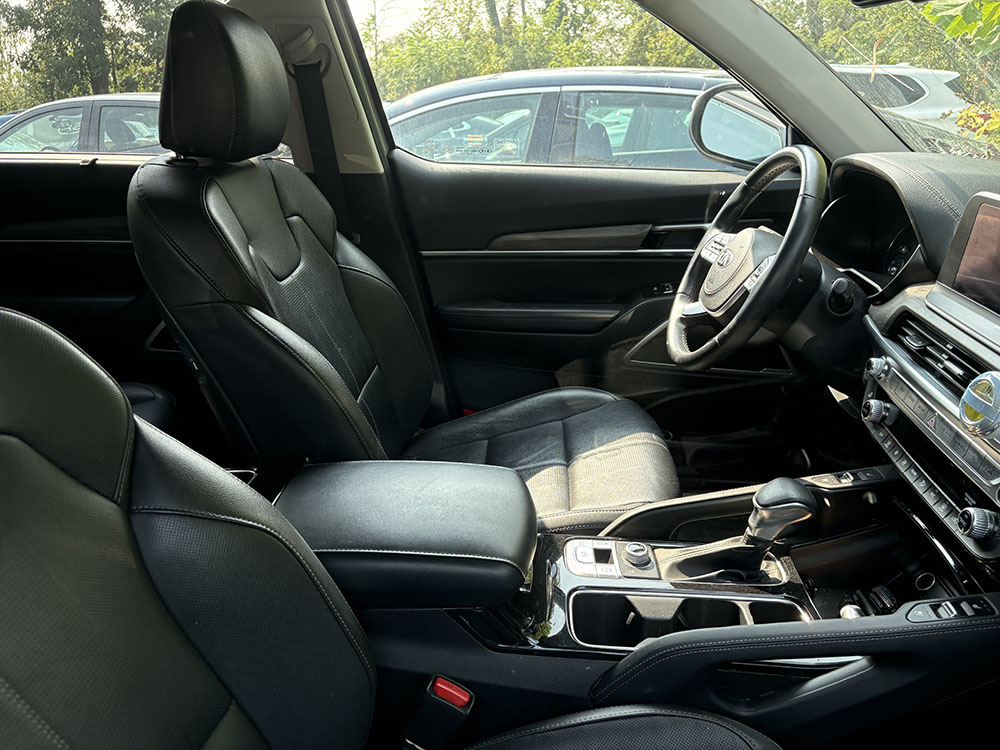 
								KIA TELLURIDE EX full									