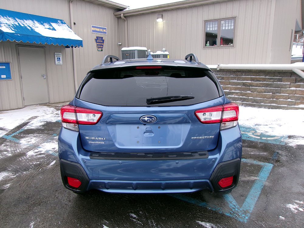 
								SUBARU CROSSTREK LIMITED full									
