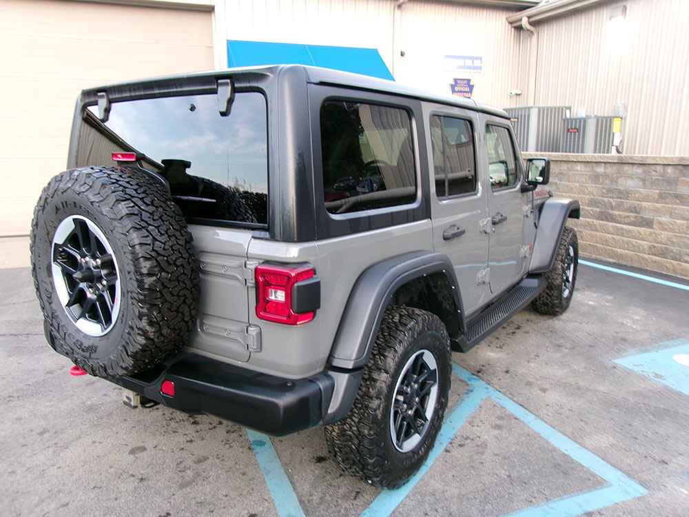 
								JEEP WRANGLER UNLIMITED RUBICON full									