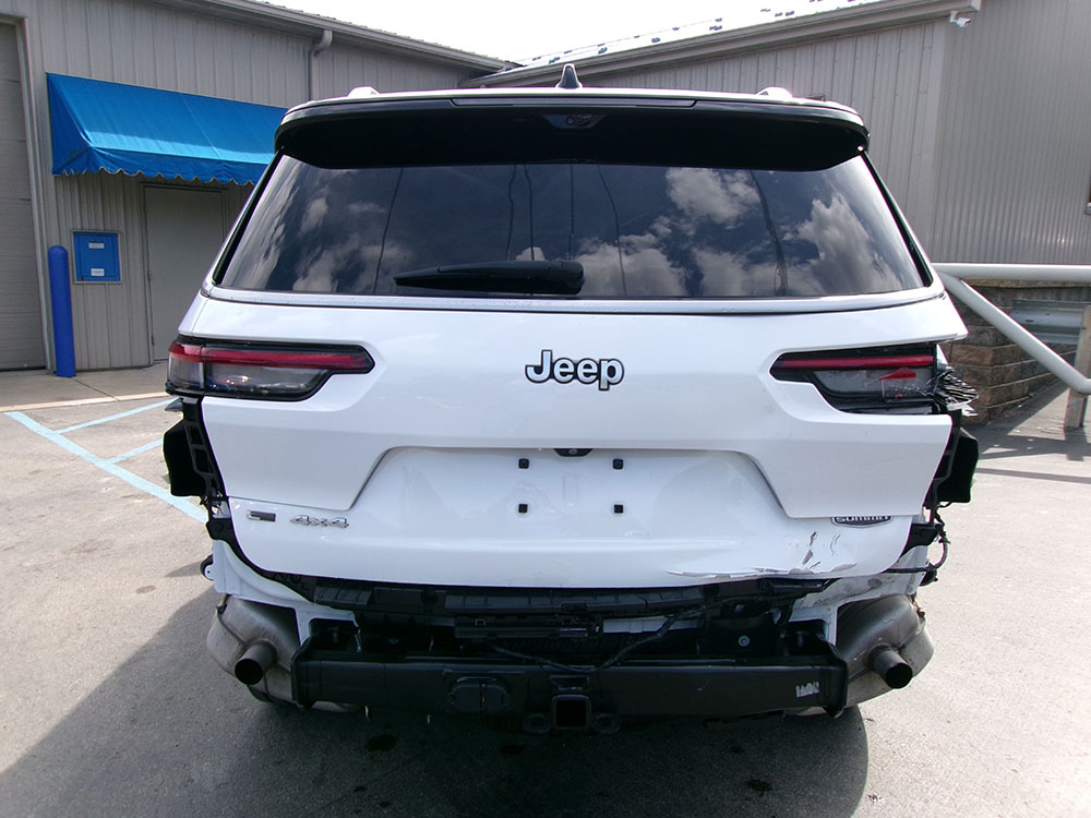 
								JEEP GRAND CHEROKEE SUMMIT RESERVE full									