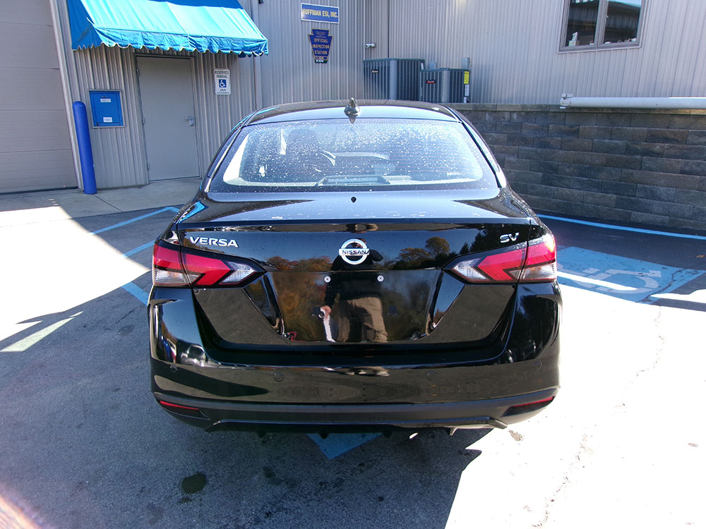 
								NISSAN VERSA SV full									