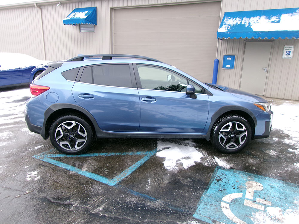 
								SUBARU CROSSTREK LIMITED full									