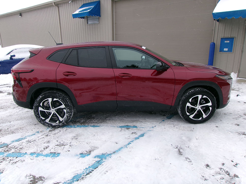 
								CHEVROLET TRAX RS full									