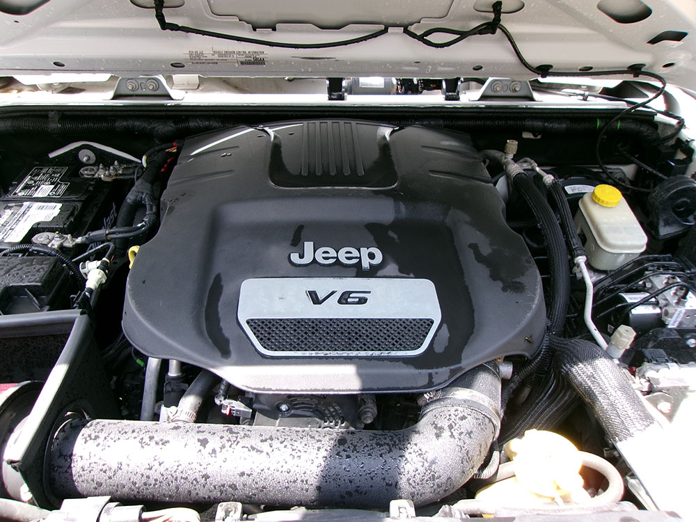 
								JEEP WRANGLER SPORT full									