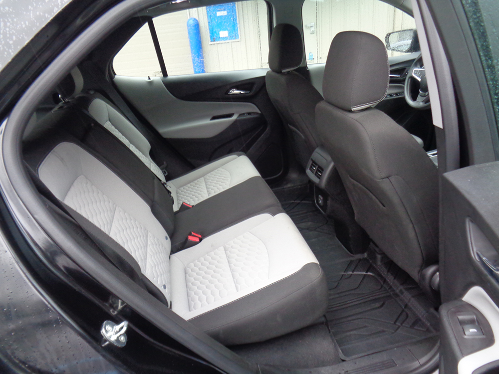 
								CHEVROLET EQUINOX LS full									