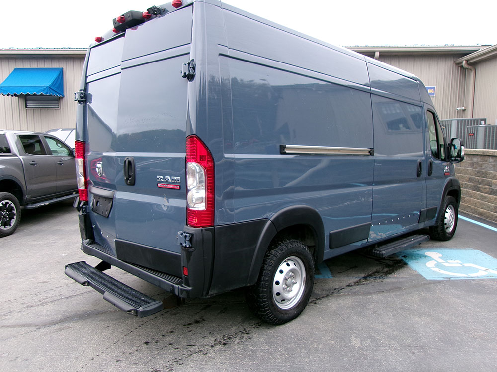 
								RAM PROMASTER 2500 HIGH TOP full									