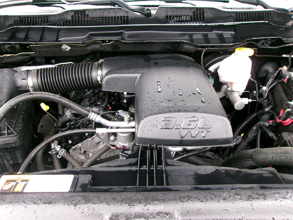 
								RAM 1500 CLASSIC WARLOCK EX CAB full									