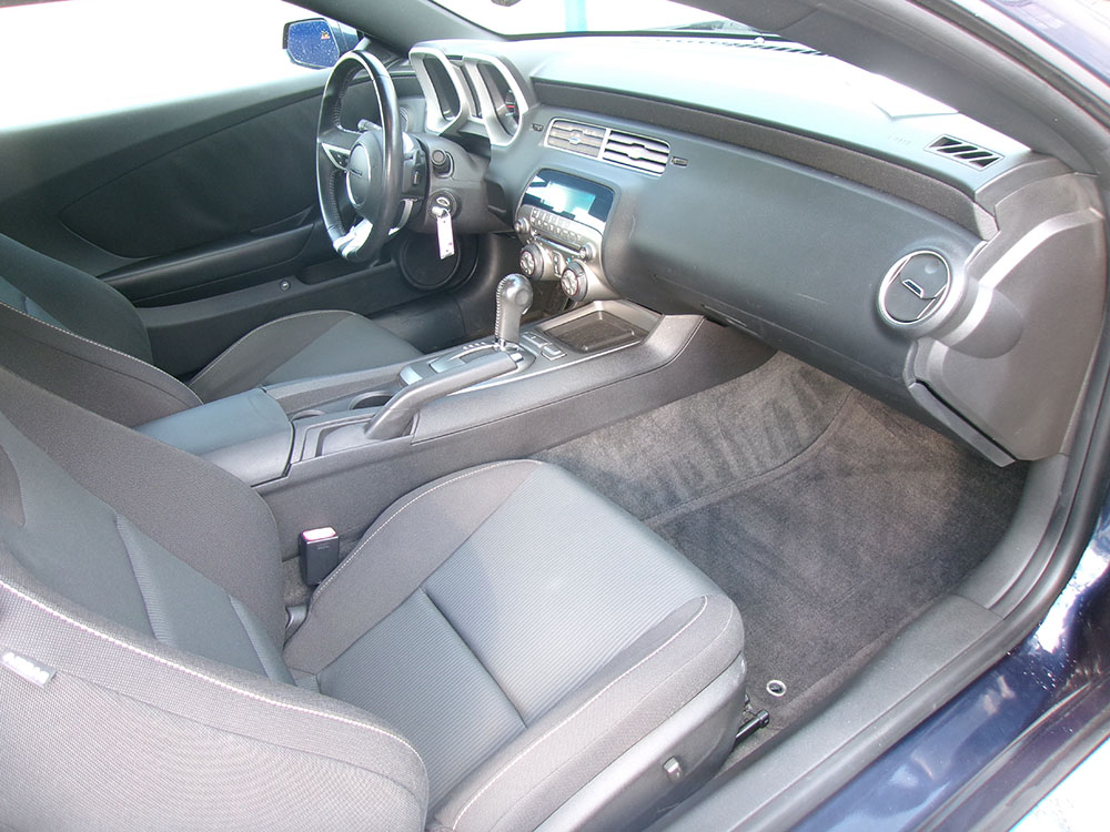 
								CHEVROLET CAMARO LT full									