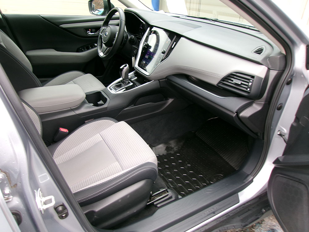 
								SUBARU OUTBACK PREMIUM full									