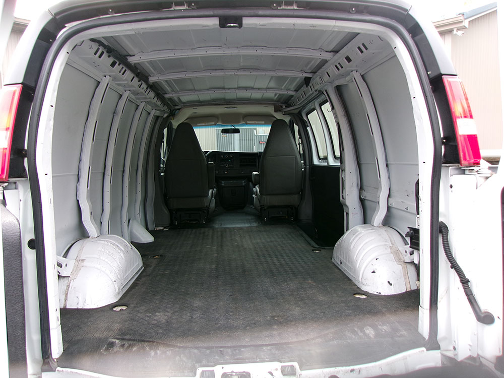 
								CHEVROLET EXPRESS 2500 full									