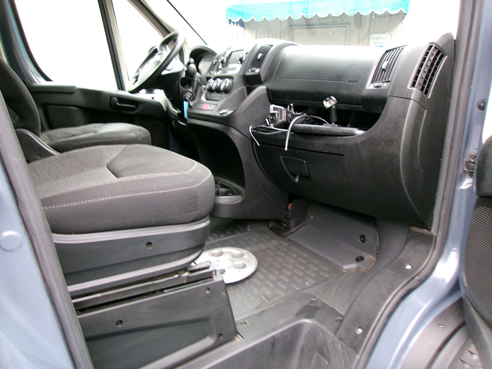 
								RAM PROMASTER 2500 HIGH TOP full									