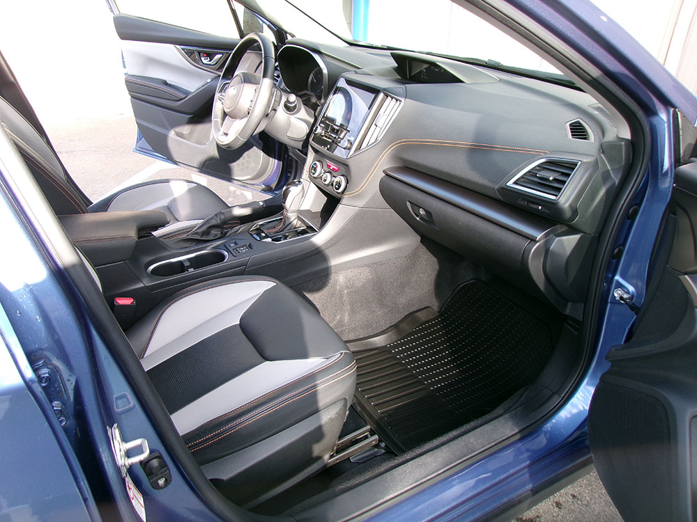 
								SUBARU CROSSTREK LIMITED full									